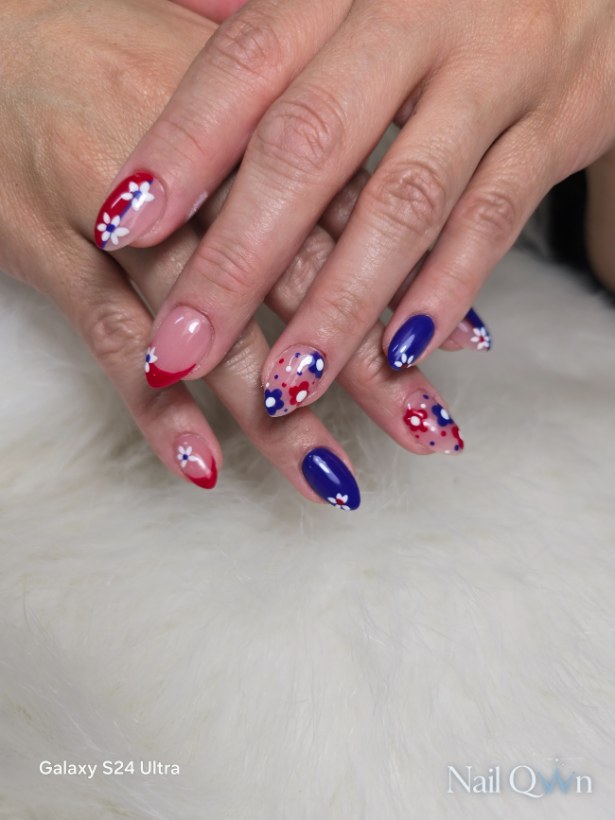 Handpainted holidays