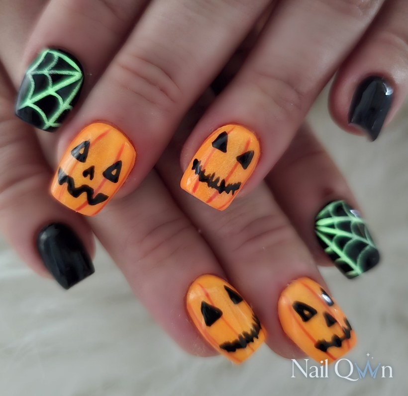 Handpainted holidays