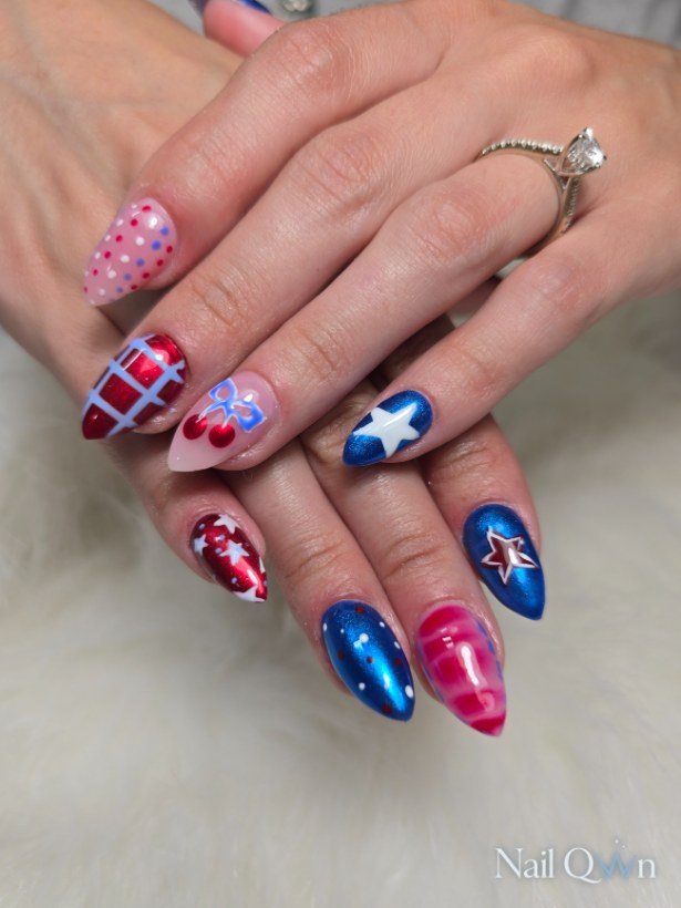 Handpainted holidays